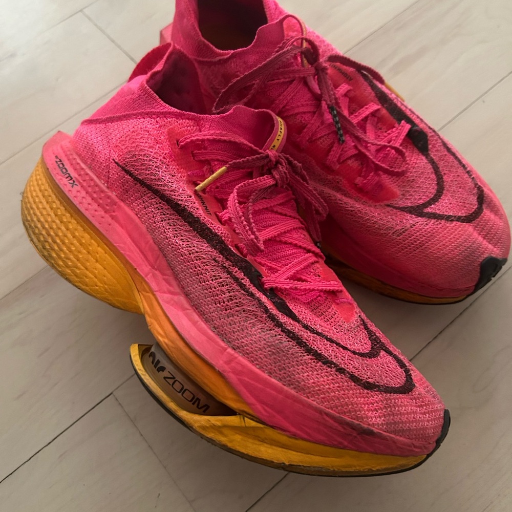 Nike Pegasus running sneakers - Picture 2 of 5